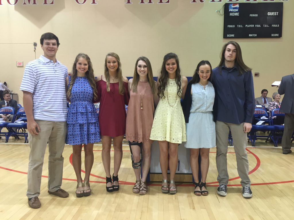 2016 Vestavia Hills High School Scholarship Recipients